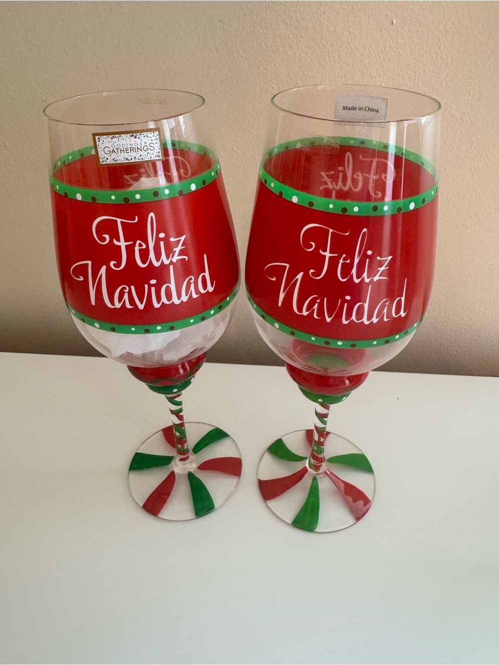 Feliz Navidad Red & Green Holiday Wine Glasses - New in Box